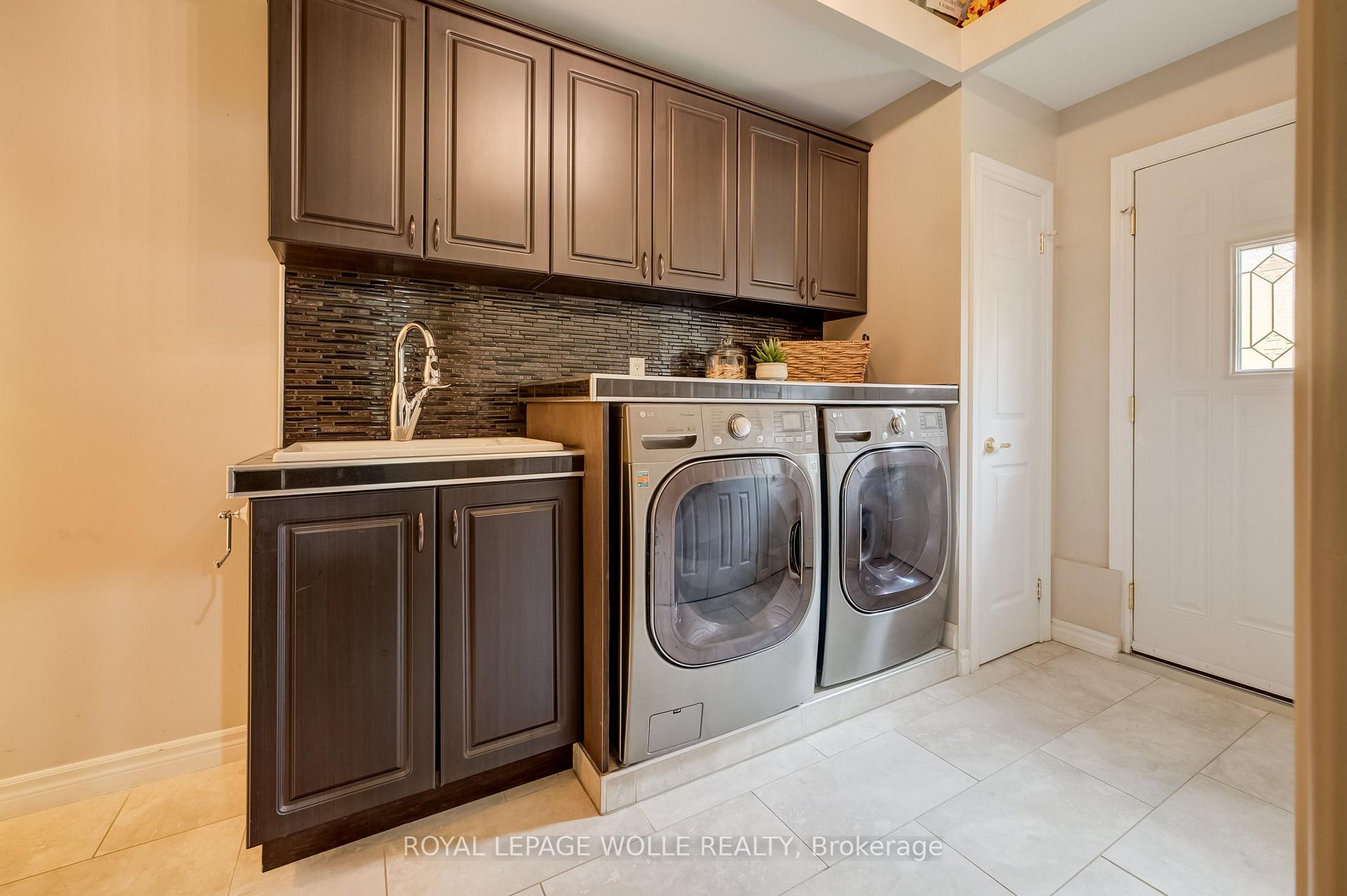 Photo 26 of 54 Fairlawn Road, Kitchener, Vanier - Kitchener — HOMEH
