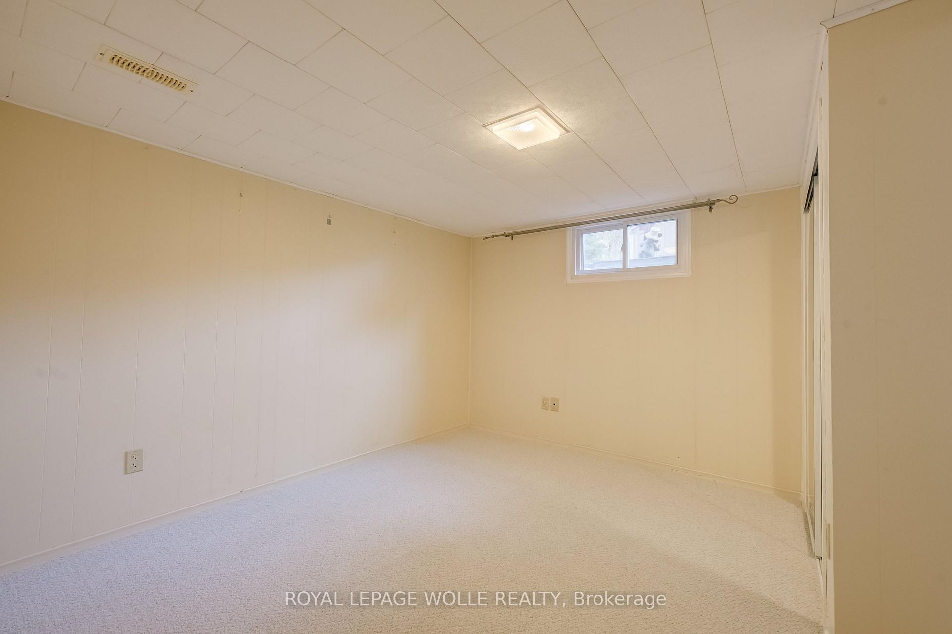 Photo 36 of 54 Fairlawn Road, Kitchener, Vanier - Kitchener — HOMEH