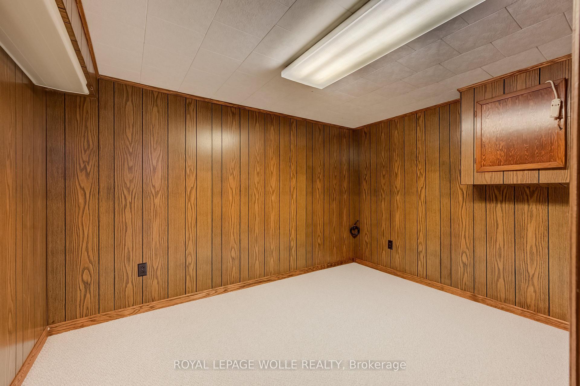 Photo 38 of 54 Fairlawn Road, Kitchener, Vanier - Kitchener — HOMEH