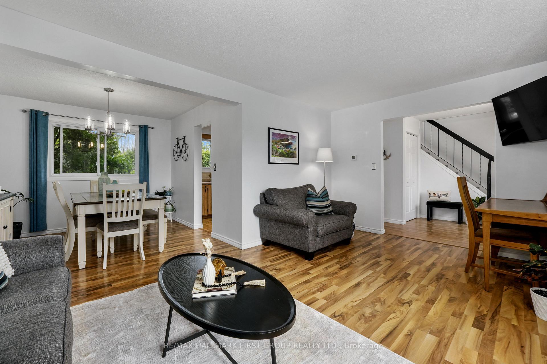 Photo 9 of 667 Westwood Drive, Cobourg — HOMEH
