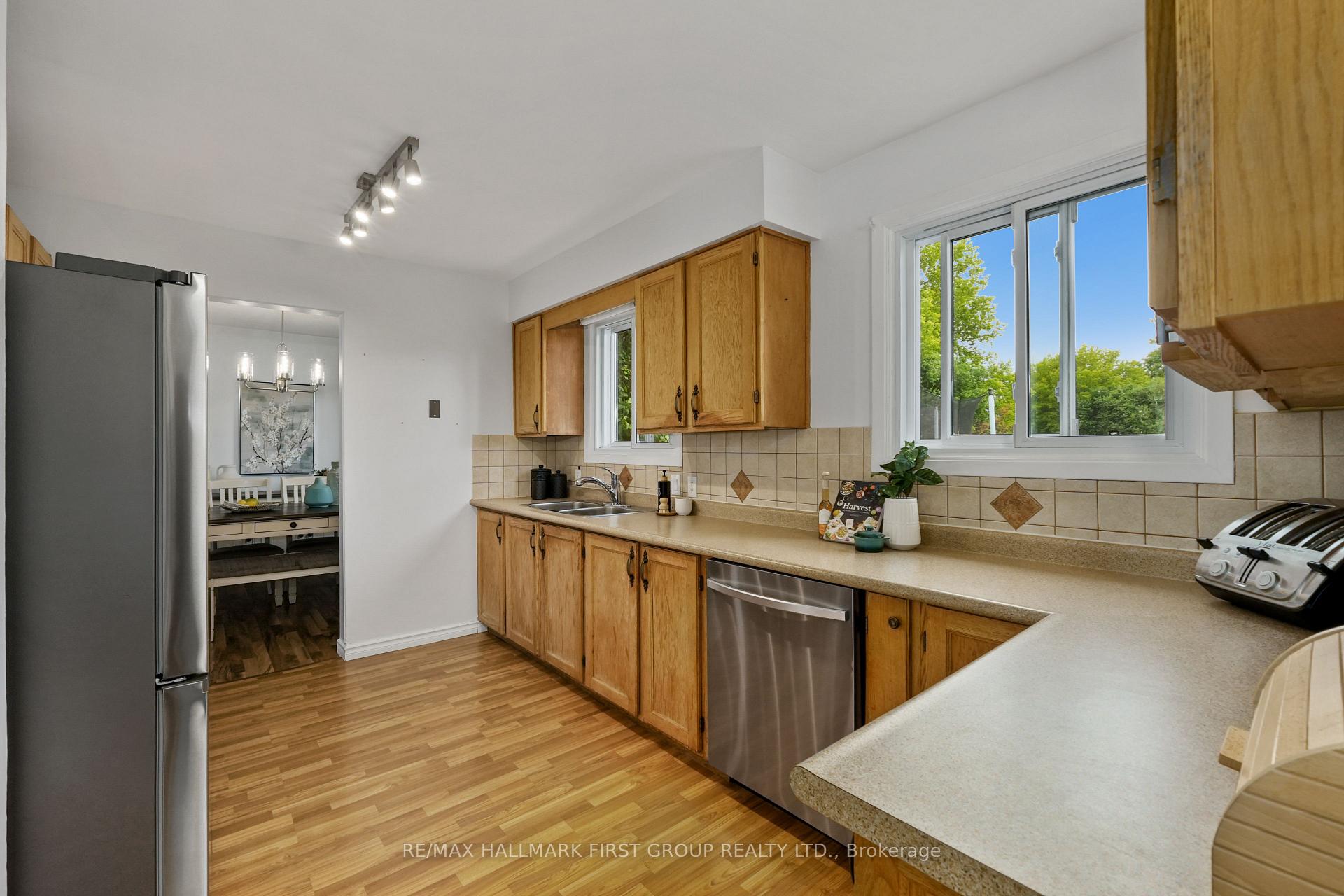 Photo 17 of 667 Westwood Drive, Cobourg — HOMEH