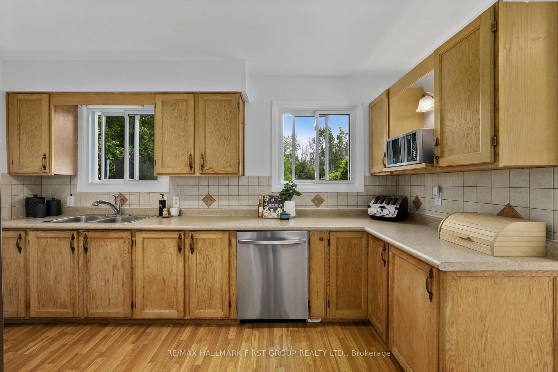 Photo 18 of 667 Westwood Drive, Cobourg — HOMEH