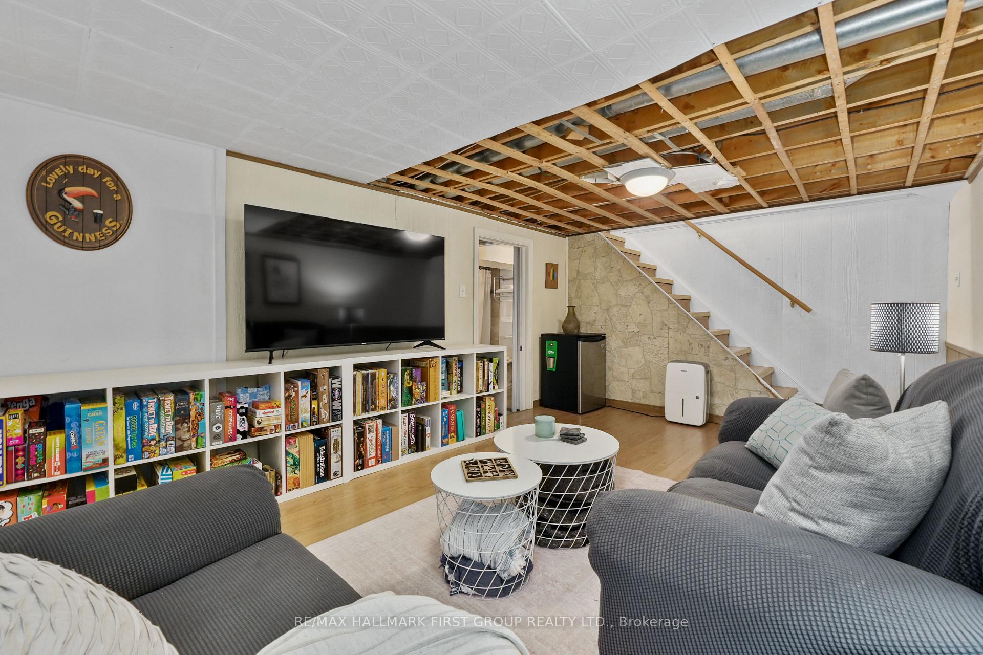 Photo 33 of 667 Westwood Drive, Cobourg — HOMEH
