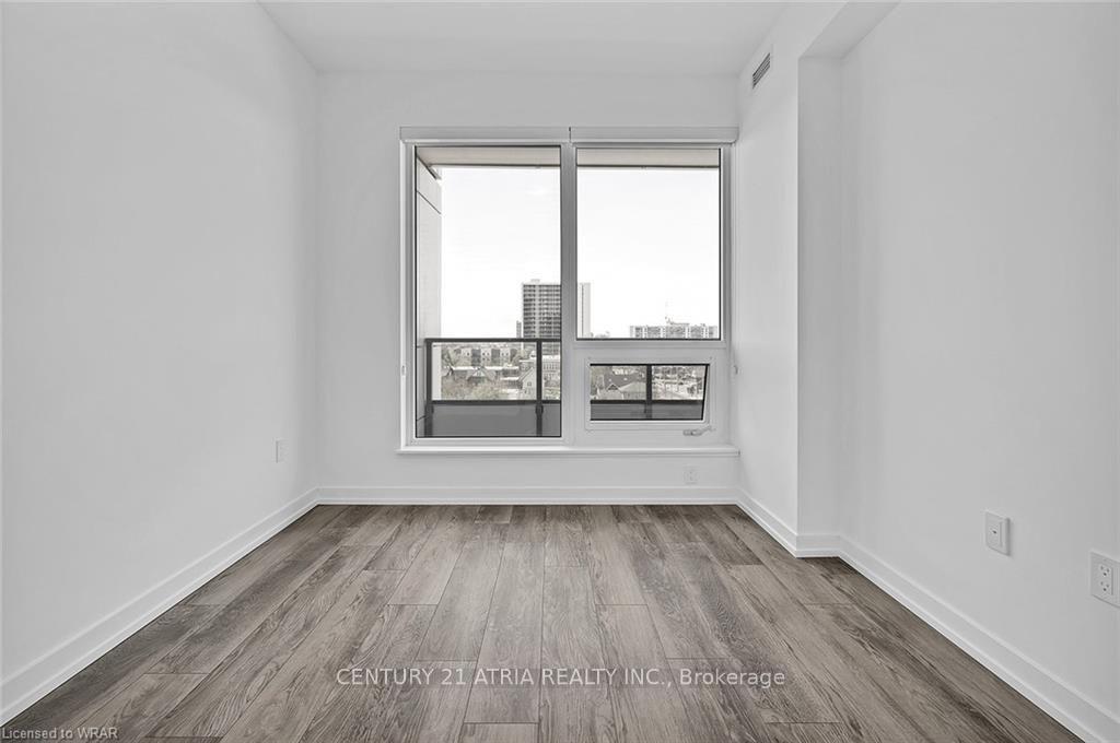 Photo 7 of Unit 907, 5 Wellington Street S, Kitchener, KW Hospital — HOMEH
