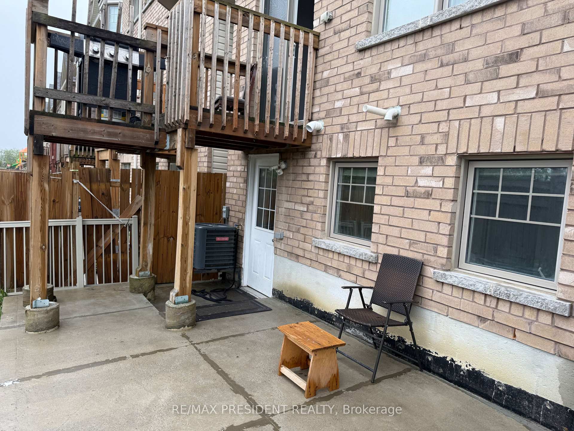 Photo 33 of 98 Davenfield Circle, Brampton, Bram East — HOMEH