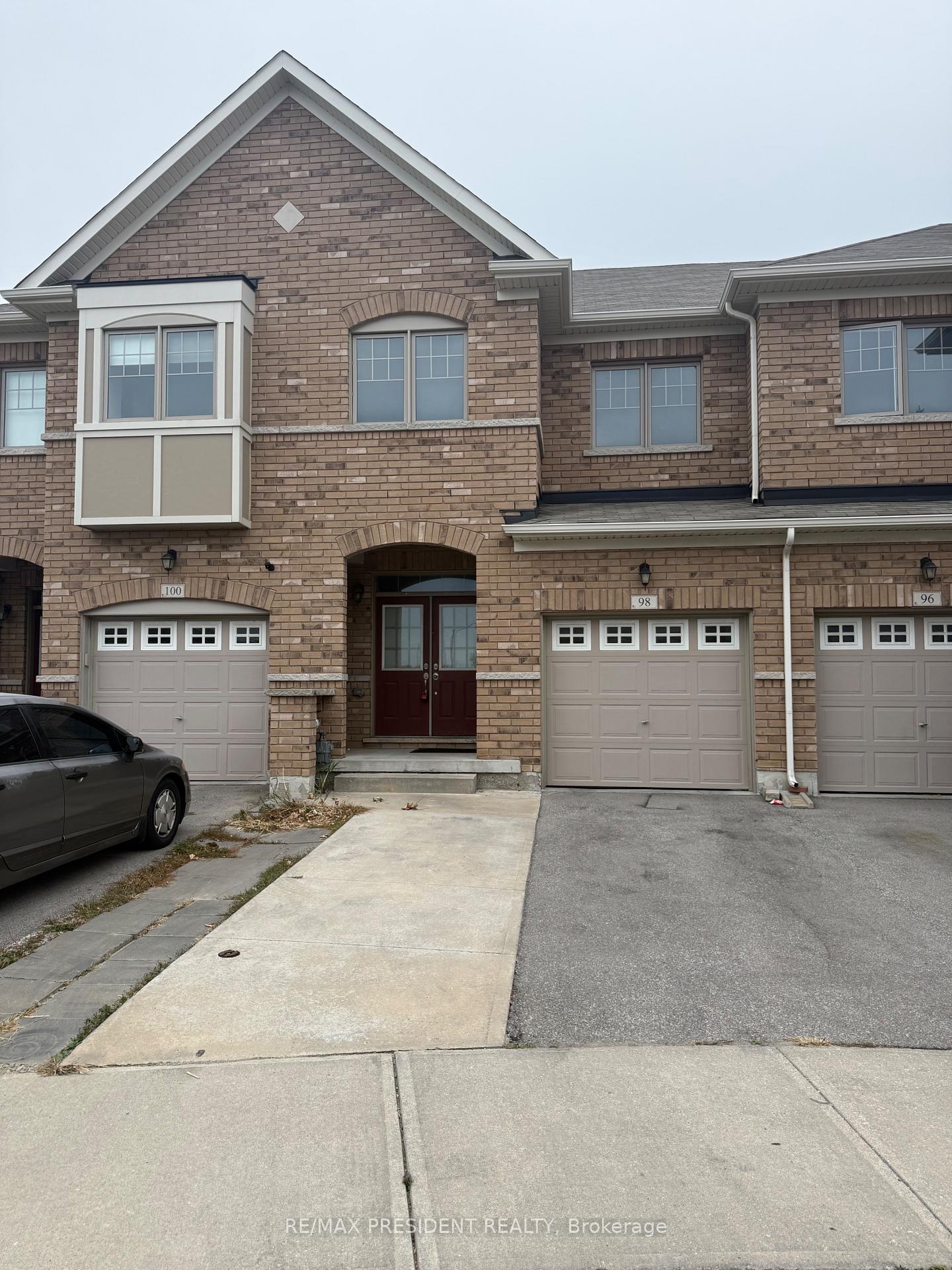 Photo 1 of 98 Davenfield Circle, Brampton, Bram East — HOMEH