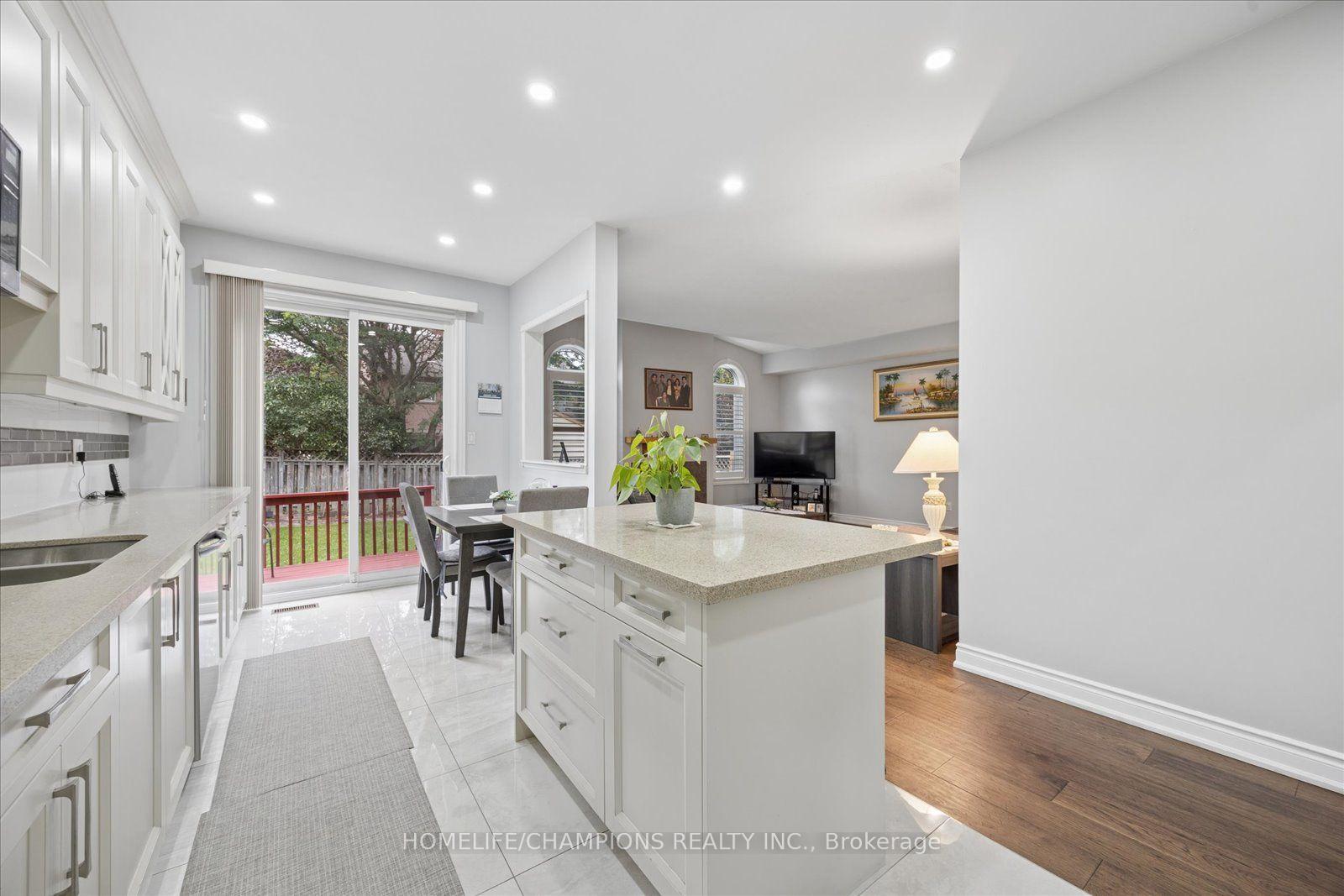 Photo 12 of 1905 Wildflower Drive, Pickering, Amberlea — HOMEH