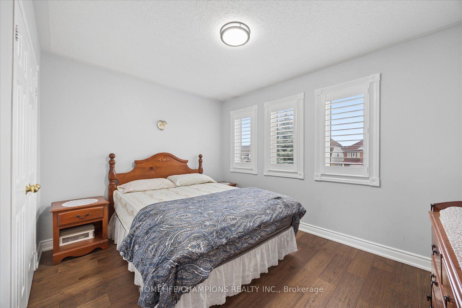 Photo 24 of 1905 Wildflower Drive, Pickering, Amberlea — HOMEH