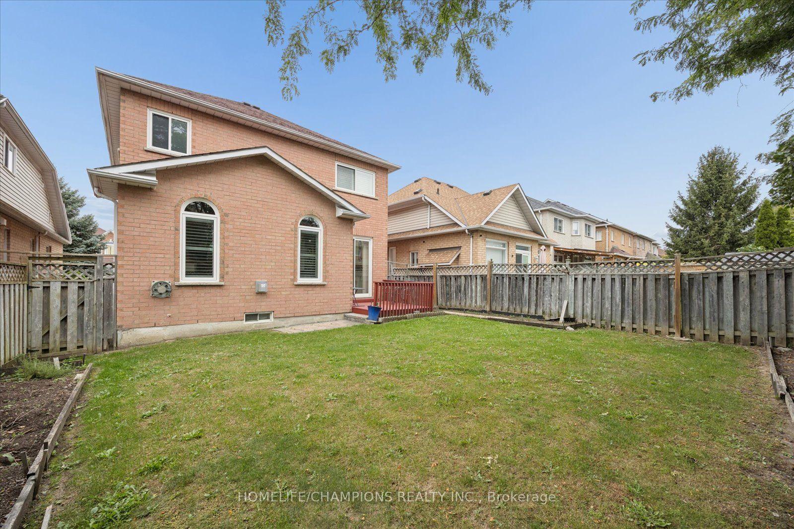 Photo 36 of 1905 Wildflower Drive, Pickering, Amberlea — HOMEH