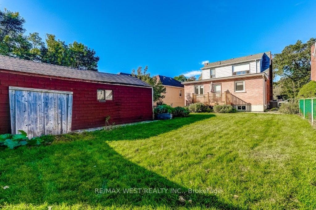 Photo 28 of 9 Culnan Avenue, Etobicoke, Islington-City Centre West — HOMEH