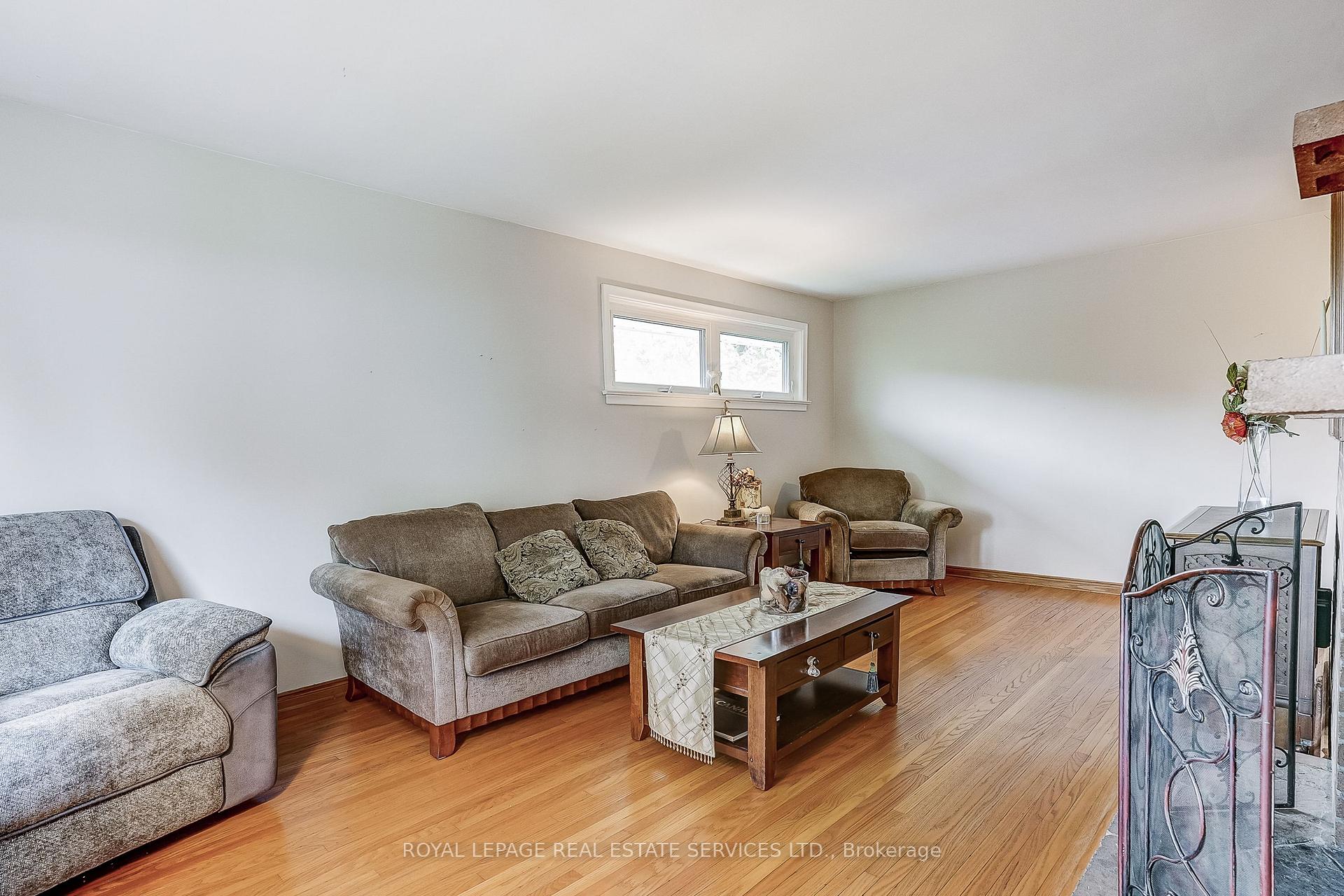Photo 16 of 27 Sora Drive, Mississauga, Streetsville — HOMEH