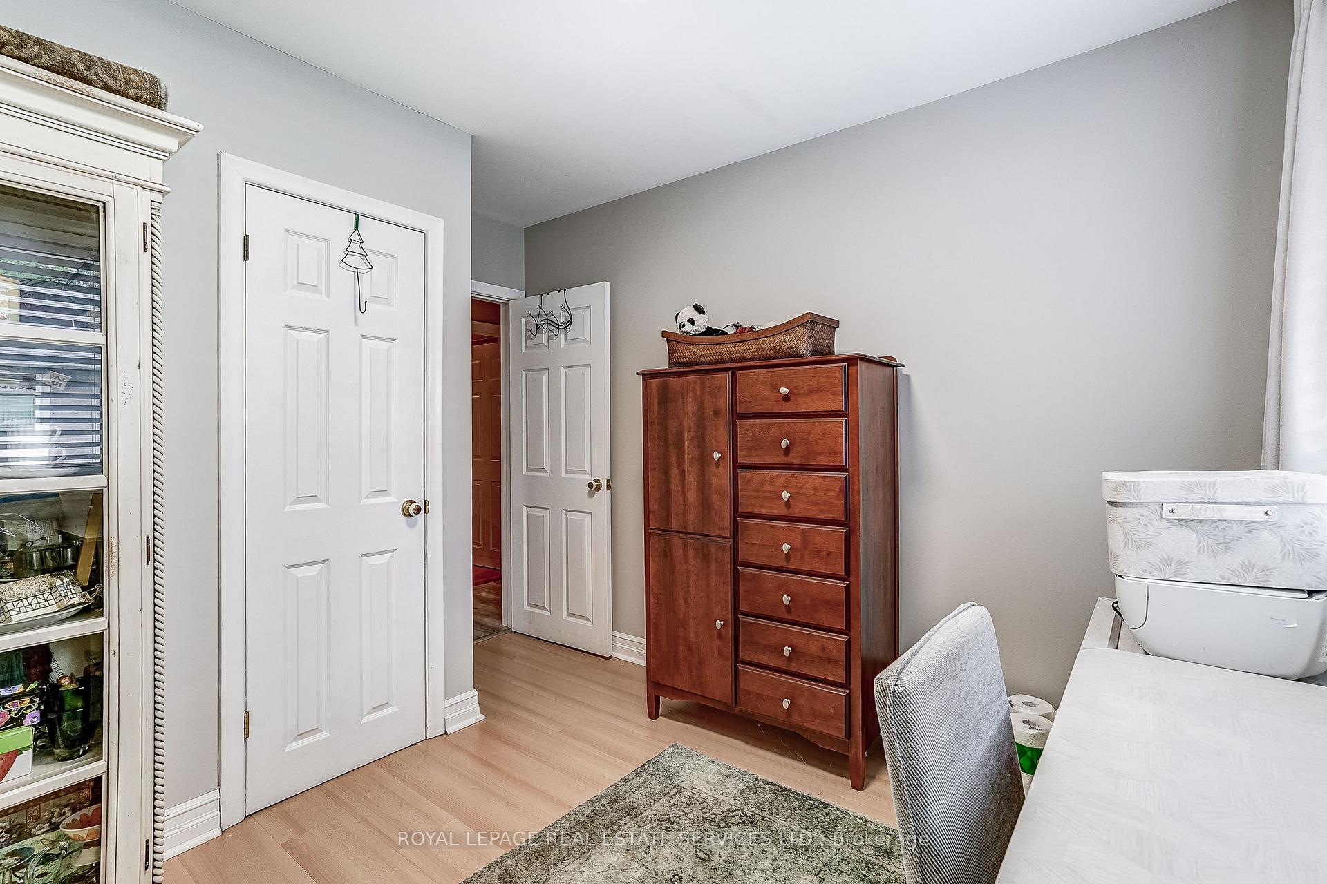 Photo 24 of 27 Sora Drive, Mississauga, Streetsville — HOMEH