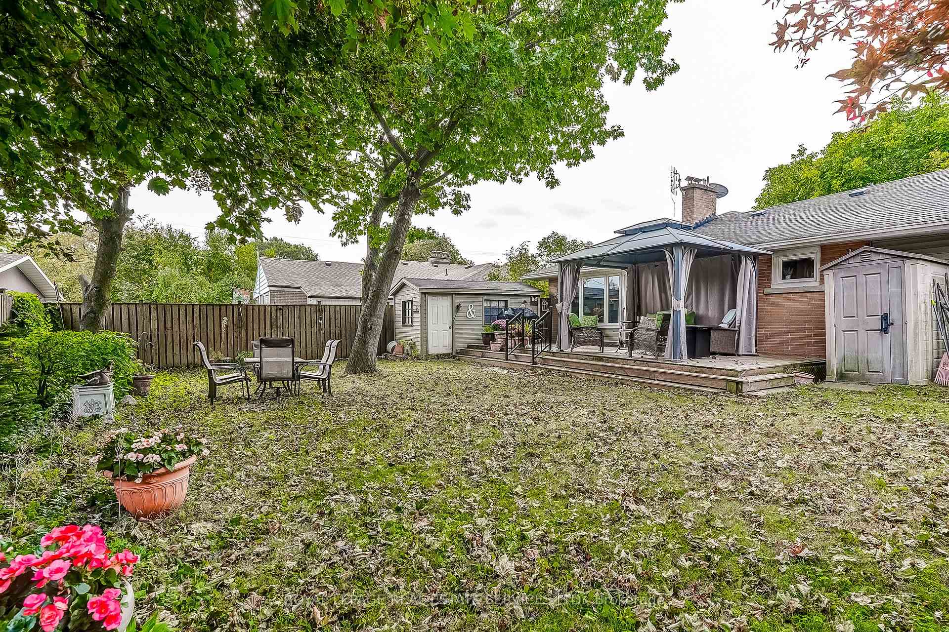 Photo 30 of 27 Sora Drive, Mississauga, Streetsville — HOMEH