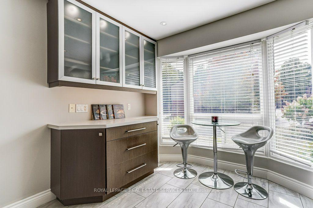 Photo 9 of 1770 Hyde Mill Crescent, Mississauga, Streetsville — HOMEH