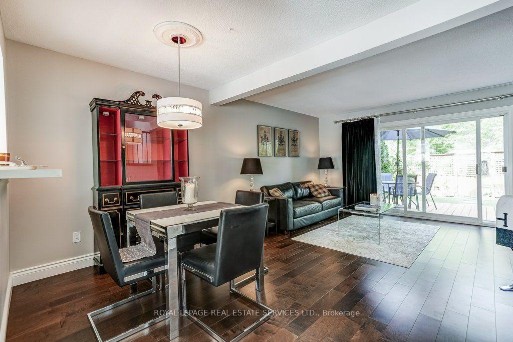 Photo 10 of 1770 Hyde Mill Crescent, Mississauga, Streetsville — HOMEH