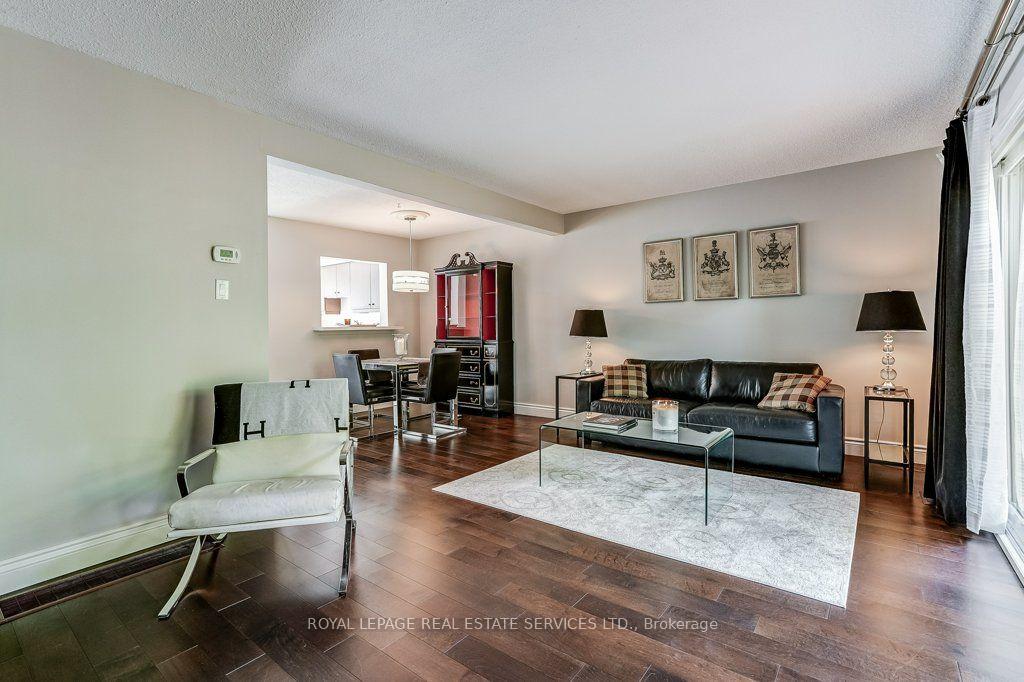 Photo 15 of 1770 Hyde Mill Crescent, Mississauga, Streetsville — HOMEH