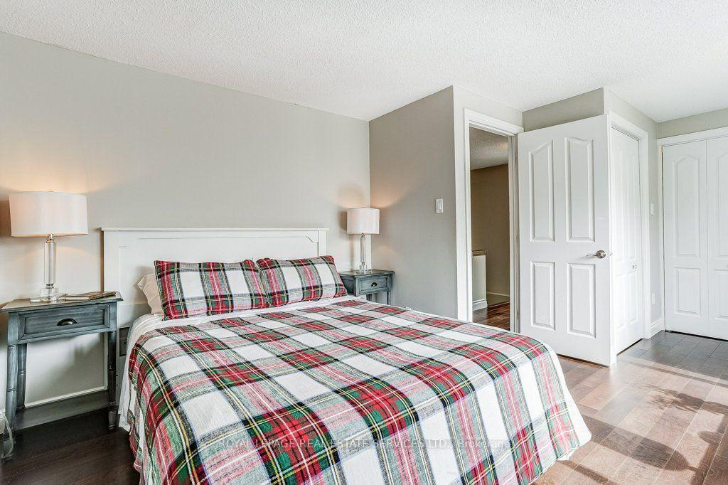 Photo 17 of 1770 Hyde Mill Crescent, Mississauga, Streetsville — HOMEH
