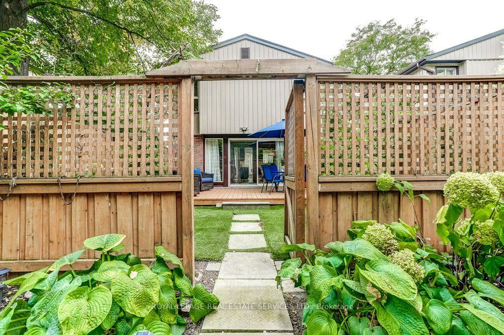 Photo 36 of 1770 Hyde Mill Crescent, Mississauga, Streetsville — HOMEH