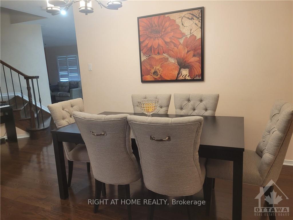 Photo 8 of 239 Highpointe Crescent, Ottawa, Barrhaven - Strandherd — HOMEH
