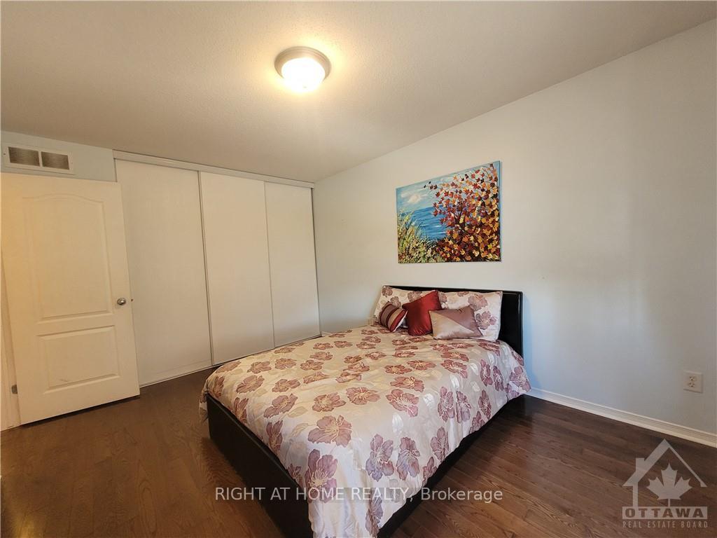 Photo 19 of 239 Highpointe Crescent, Ottawa, Barrhaven - Strandherd — HOMEH