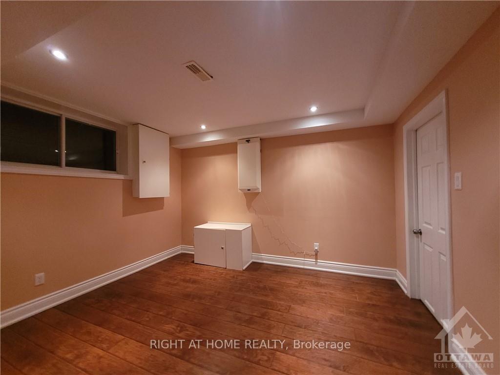 Photo 24 of 239 Highpointe Crescent, Ottawa, Barrhaven - Strandherd — HOMEH