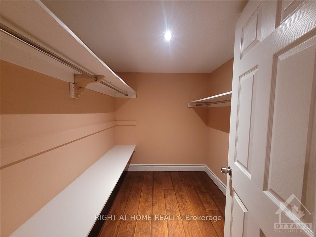 Photo 25 of 239 Highpointe Crescent, Ottawa, Barrhaven - Strandherd — HOMEH