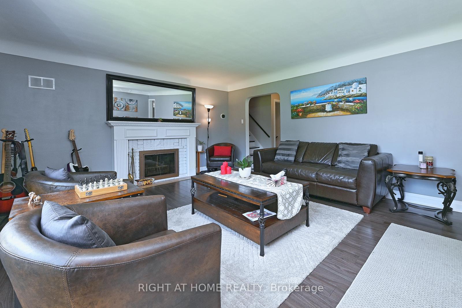 Photo 14 of 466 Geneva Street, St. Catharines, Vine/Linwell — HOMEH