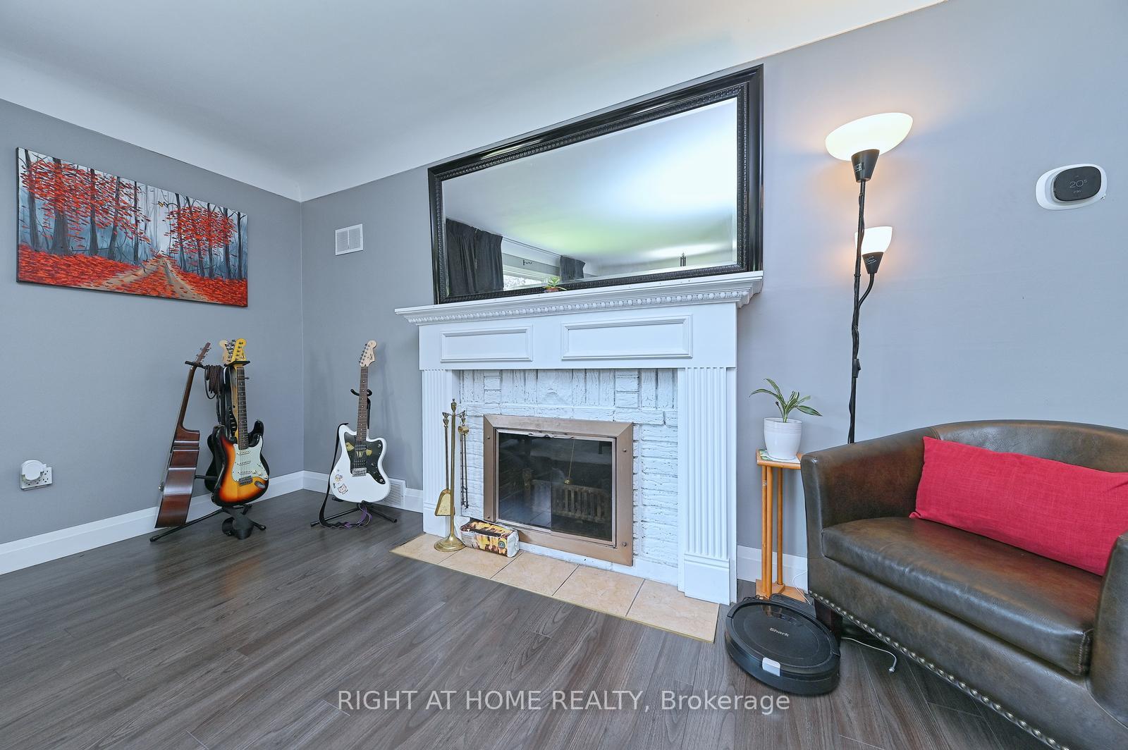 Photo 16 of 466 Geneva Street, St. Catharines, Vine/Linwell — HOMEH