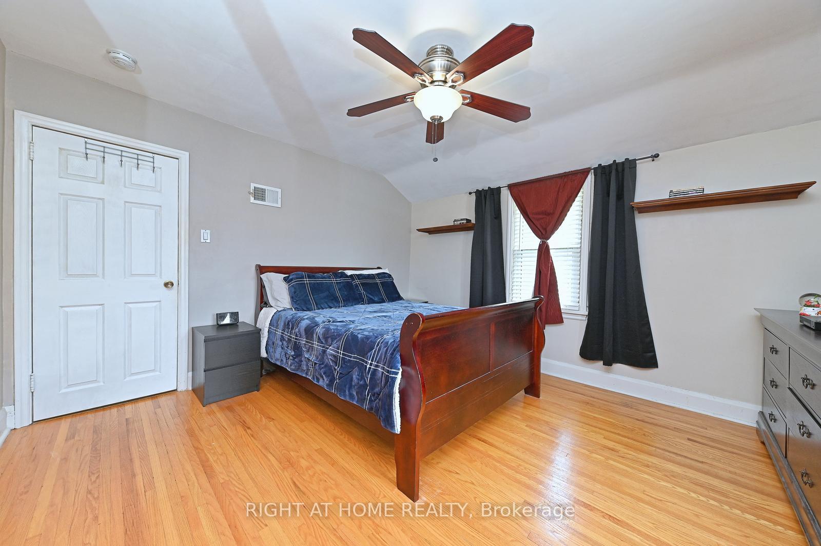 Photo 34 of 466 Geneva Street, St. Catharines, Vine/Linwell — HOMEH