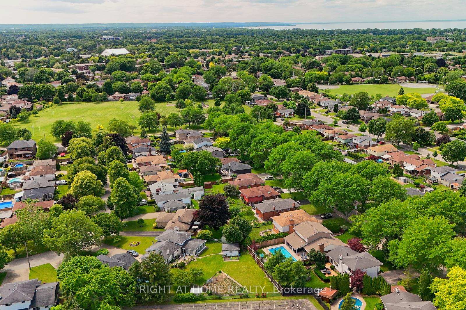 Photo 47 of 466 Geneva Street, St. Catharines, Vine/Linwell — HOMEH