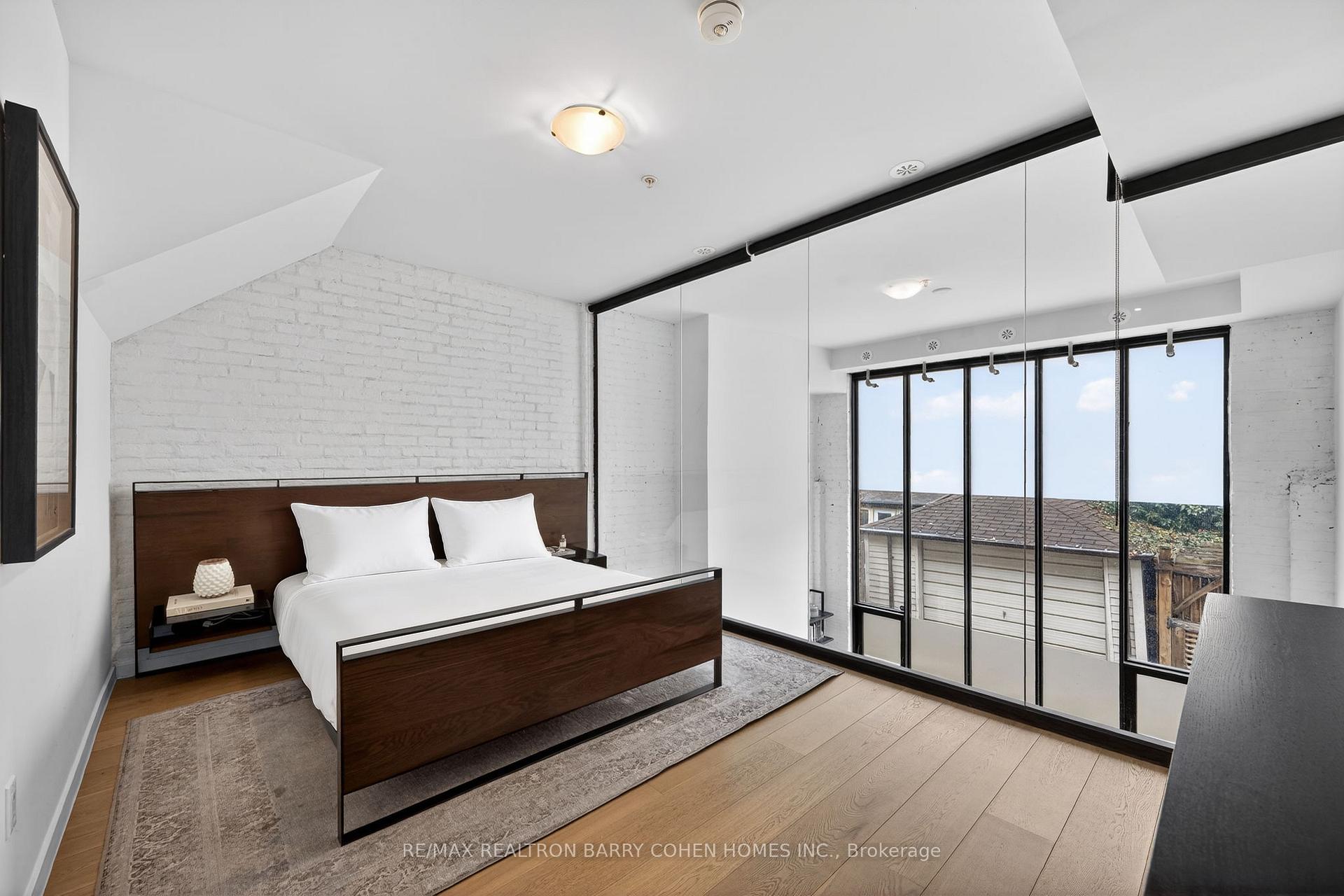 Photo 24 of Unit 7, 50 Bartlett Avenue, Toronto, Dovercourt-Wallace Emerson-Junction — HOMEH