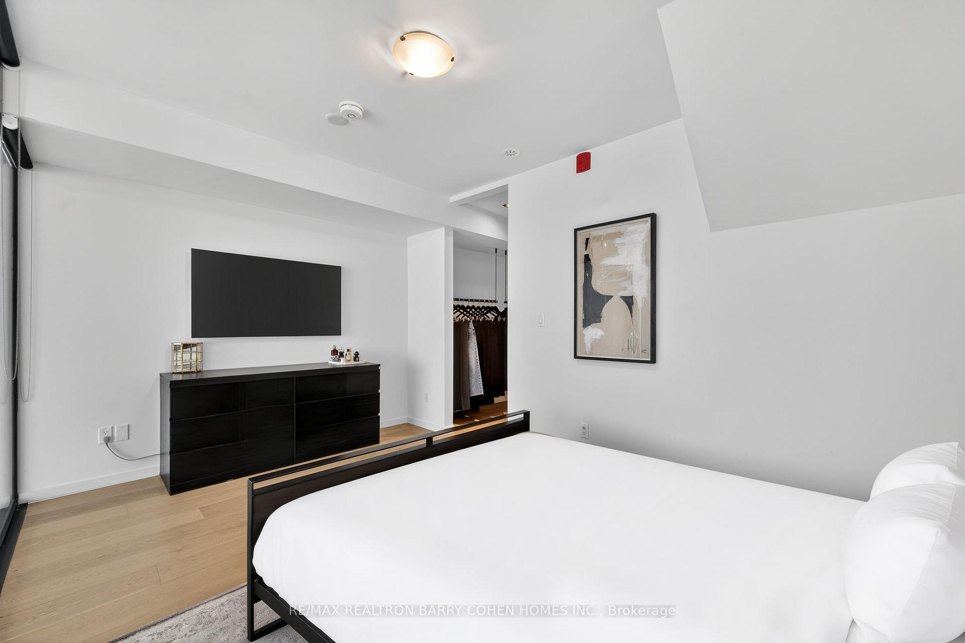 Photo 25 of Unit 7, 50 Bartlett Avenue, Toronto, Dovercourt-Wallace Emerson-Junction — HOMEH