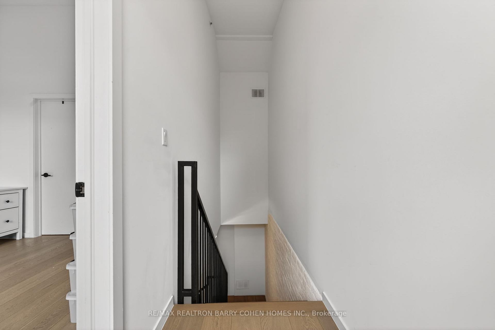 Photo 33 of Unit 7, 50 Bartlett Avenue, Toronto, Dovercourt-Wallace Emerson-Junction — HOMEH