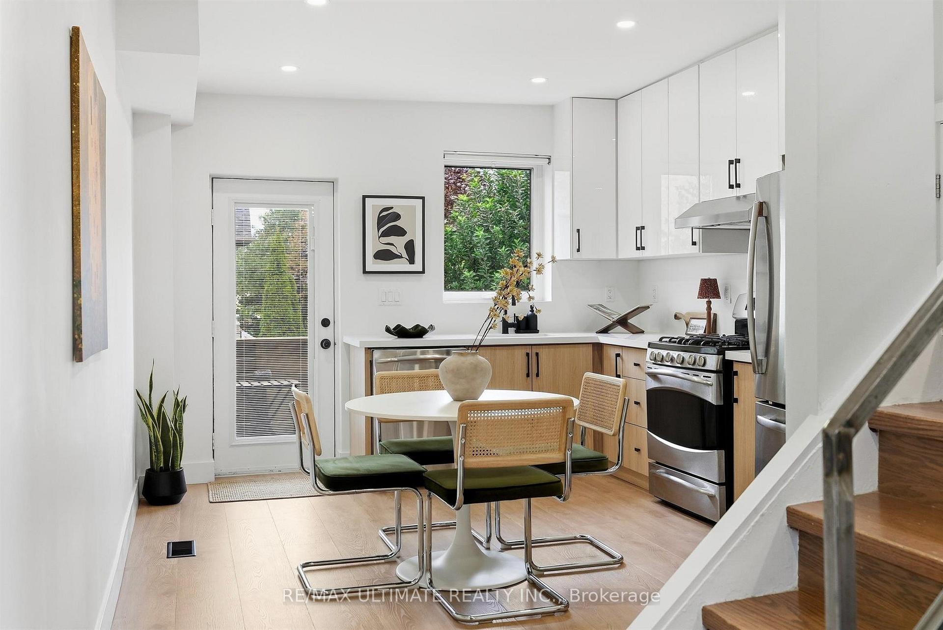 Photo 9 of 90 Rowntree Avenue, Toronto, Weston-Pellam Park — HOMEH