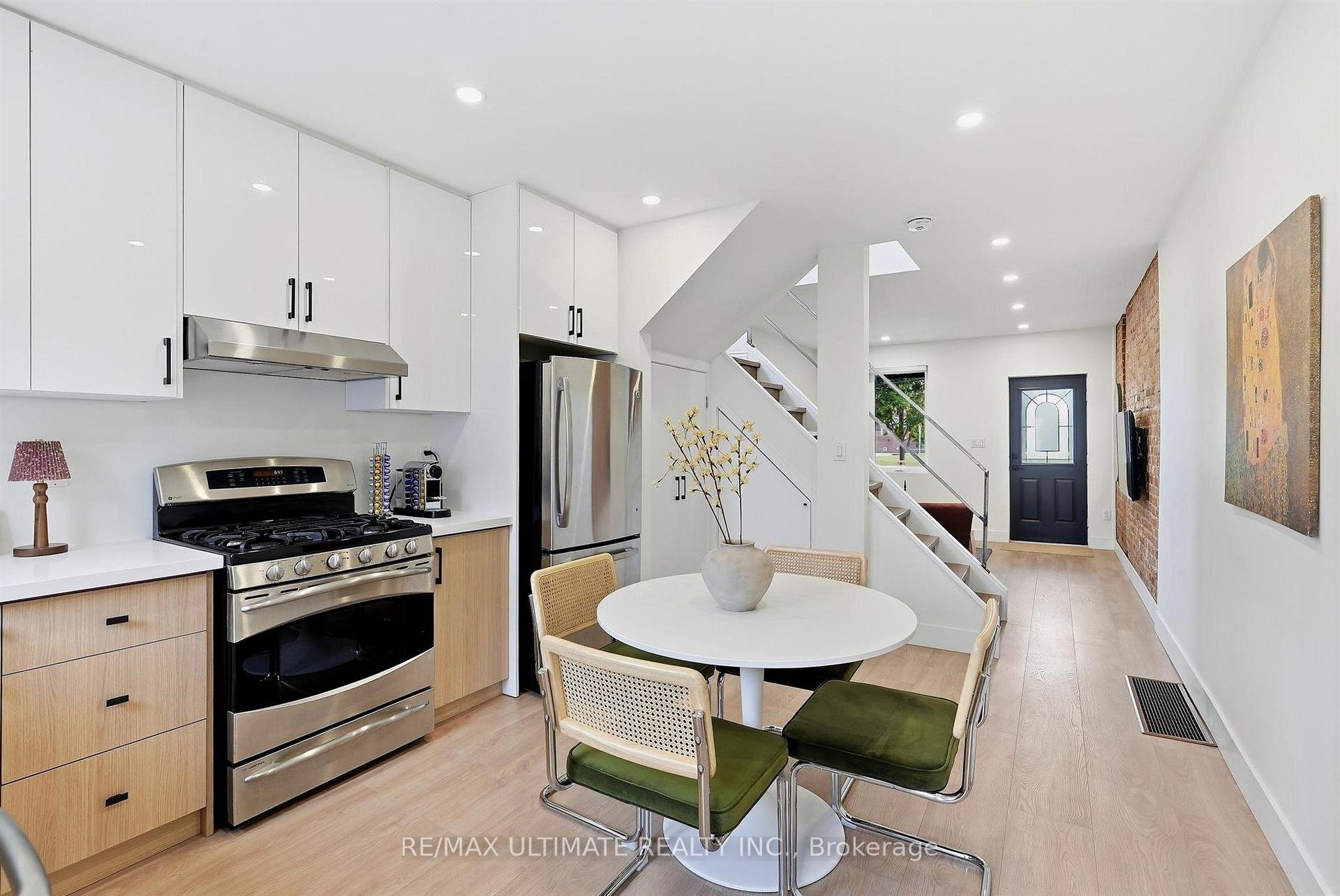 Photo 11 of 90 Rowntree Avenue, Toronto, Weston-Pellam Park — HOMEH