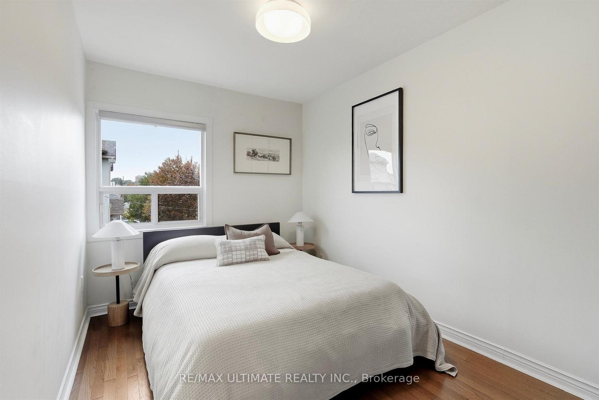 Photo 13 of 90 Rowntree Avenue, Toronto, Weston-Pellam Park — HOMEH