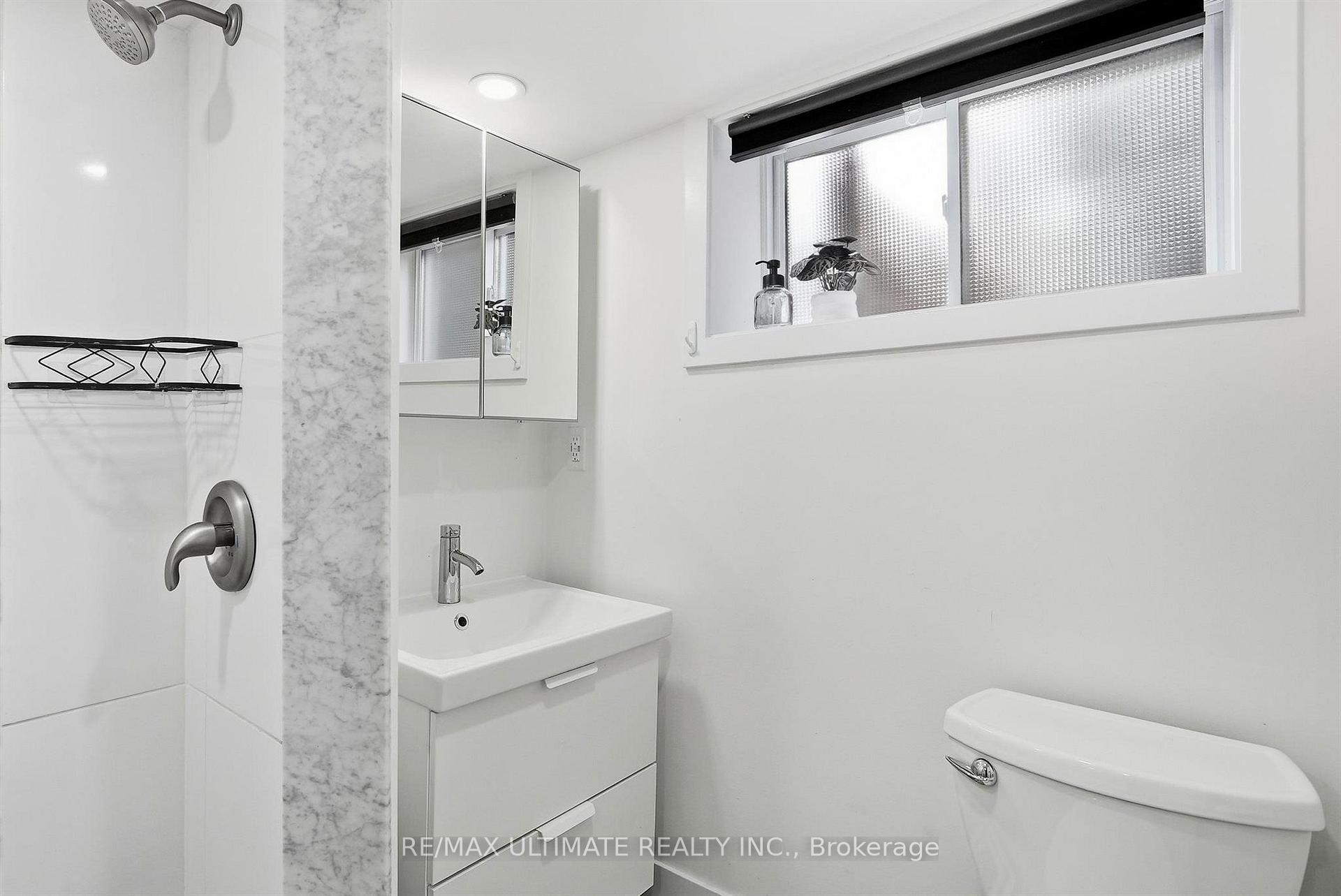 Photo 31 of 90 Rowntree Avenue, Toronto, Weston-Pellam Park — HOMEH