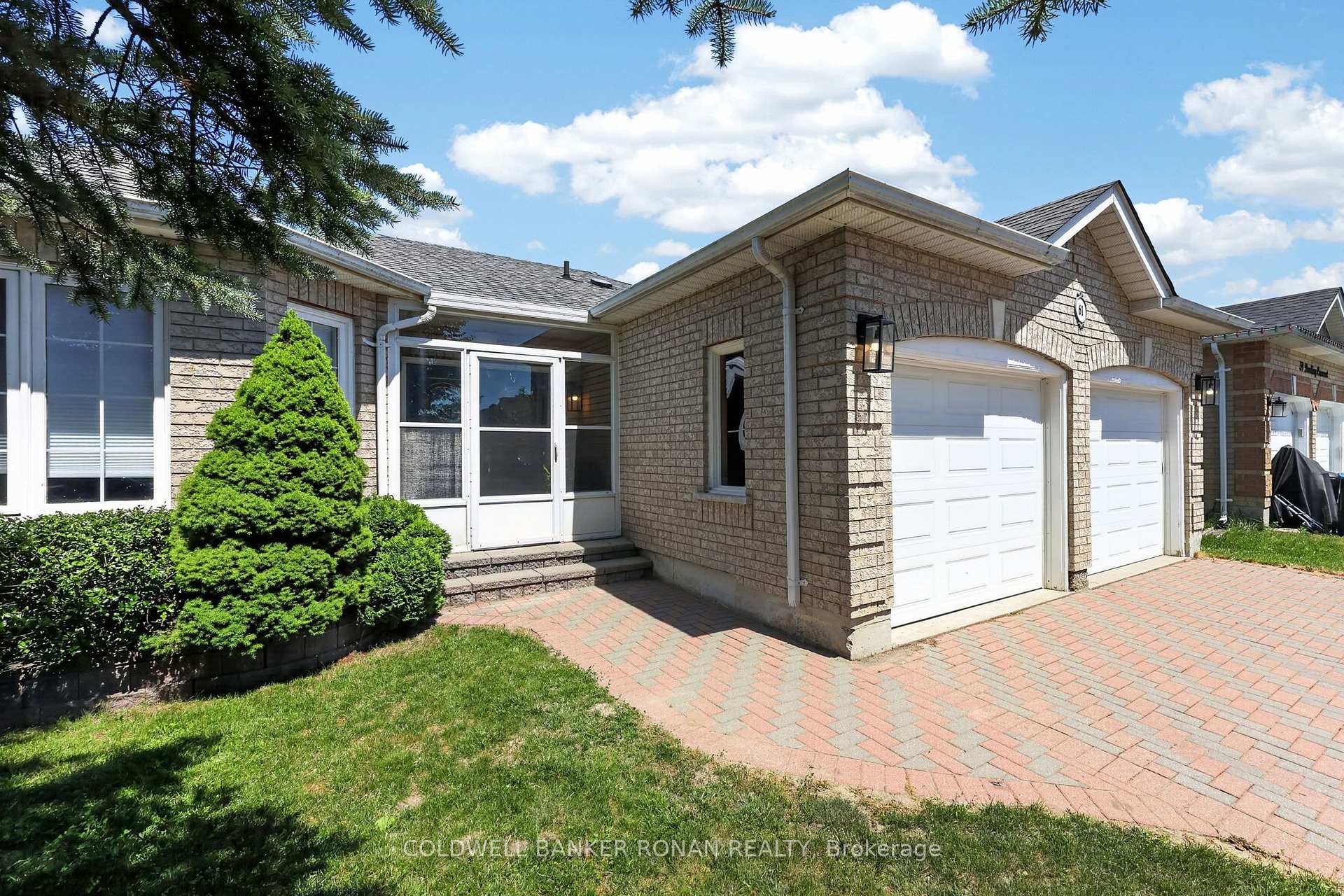 Photo 2 of 61 Darling Crescent, New Tecumseth, Alliston — HOMEH