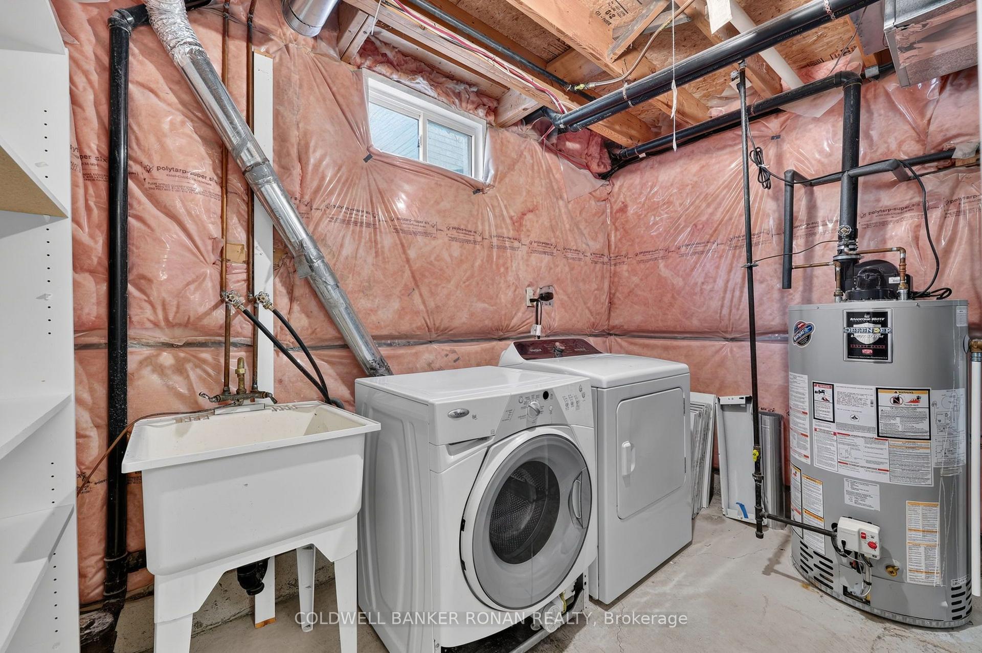 Photo 32 of 61 Darling Crescent, New Tecumseth, Alliston — HOMEH