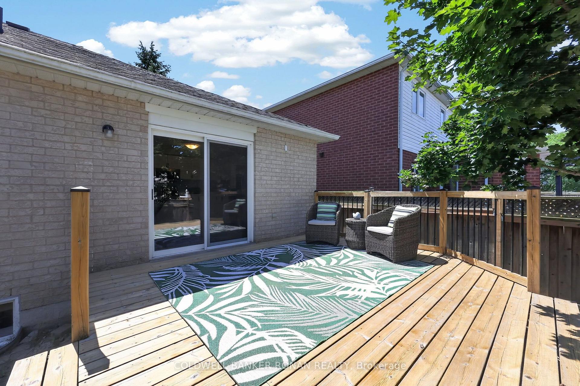 Photo 35 of 61 Darling Crescent, New Tecumseth, Alliston — HOMEH