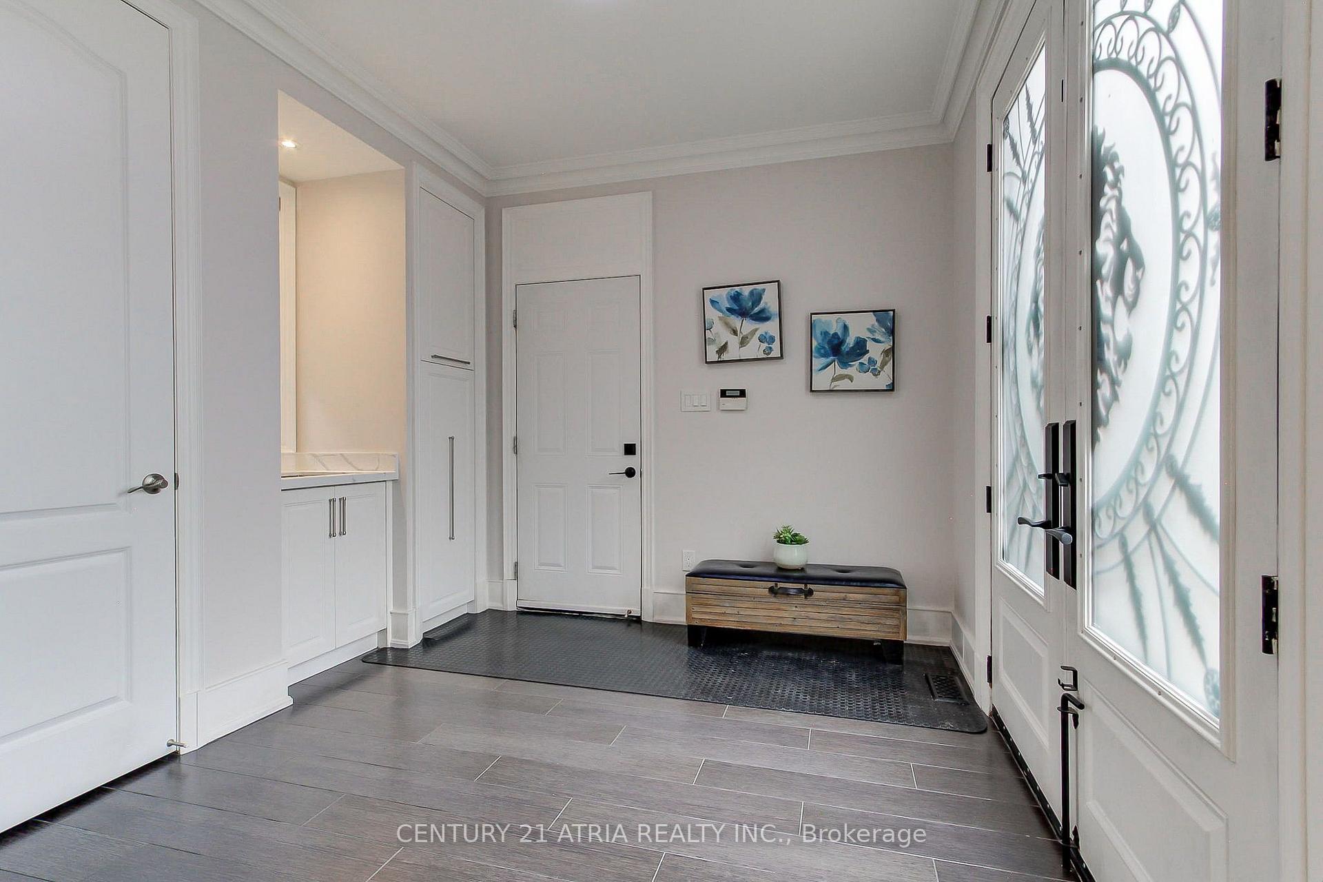 Photo 18 of 111 Zokol Drive, Aurora, Bayview Northeast — HOMEH