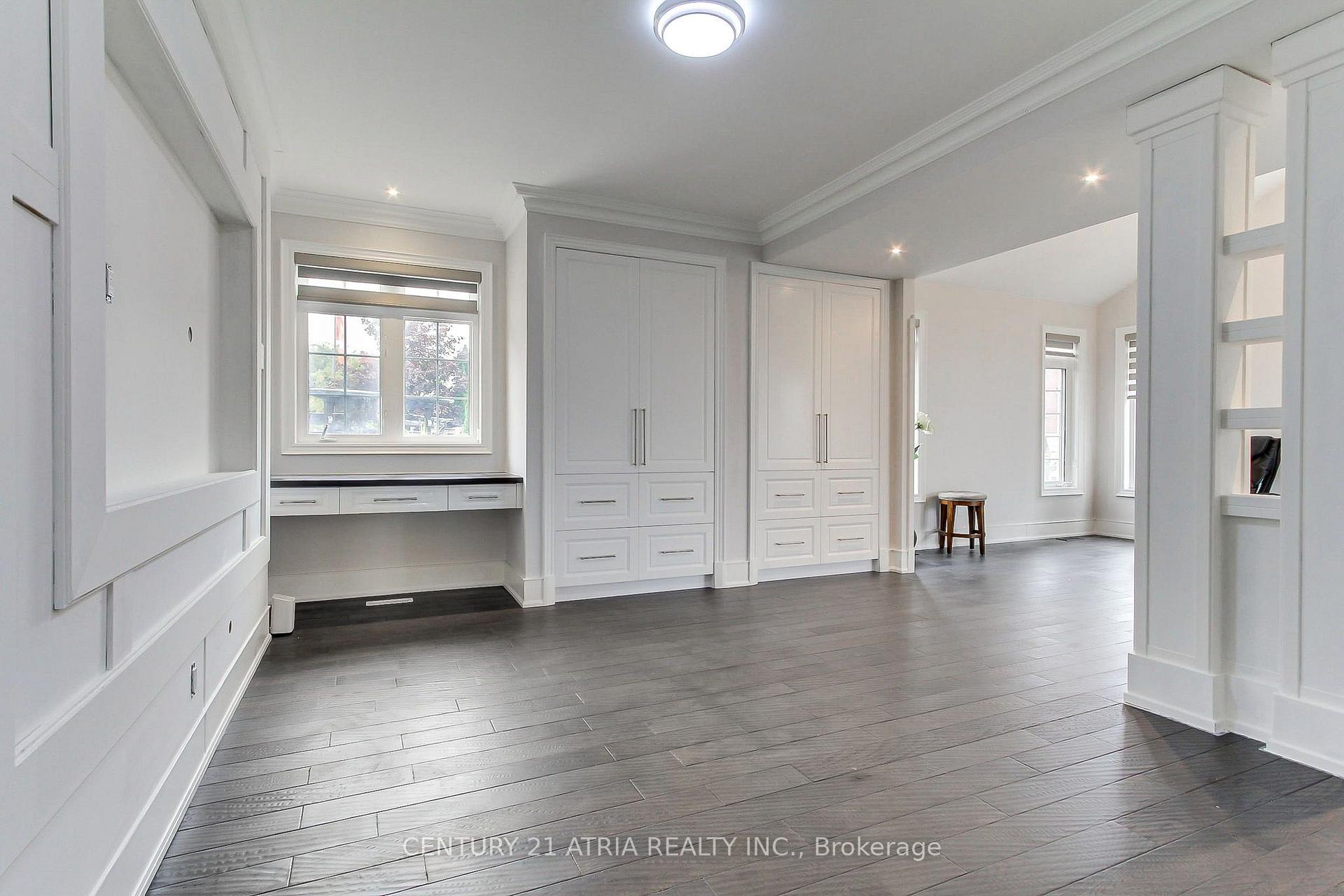 Photo 20 of 111 Zokol Drive, Aurora, Bayview Northeast — HOMEH