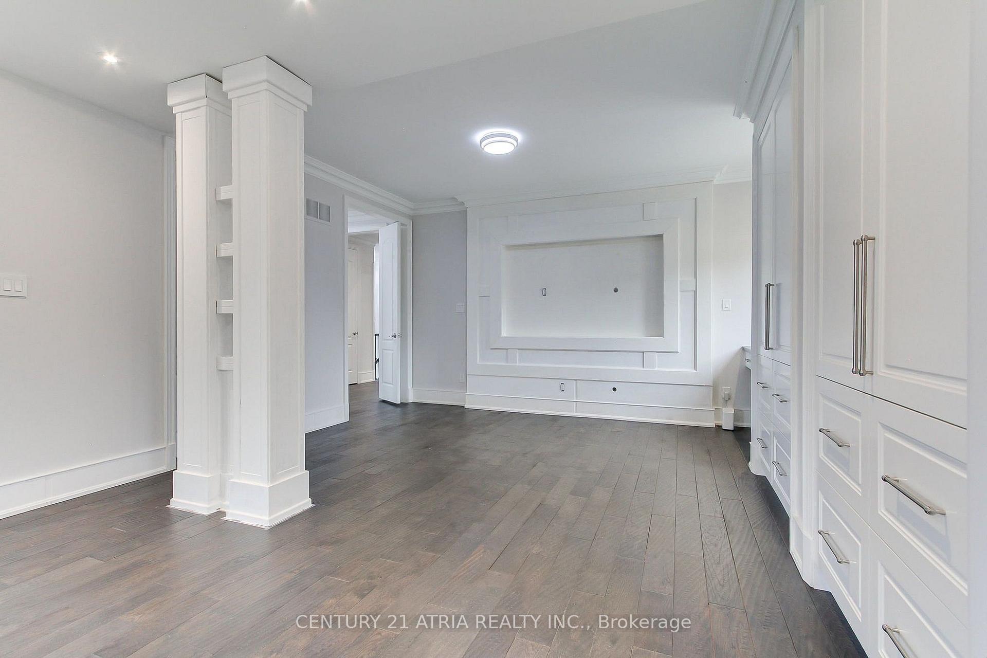 Photo 48 of 111 Zokol Drive, Aurora, Bayview Northeast — HOMEH