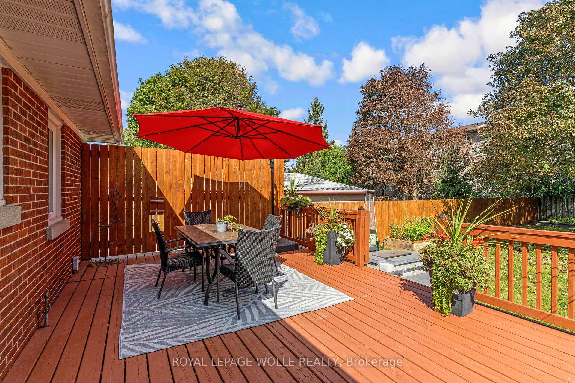 Photo 40 of 135 Patricia Avenue, Kitchener, Cherry Hill — HOMEH