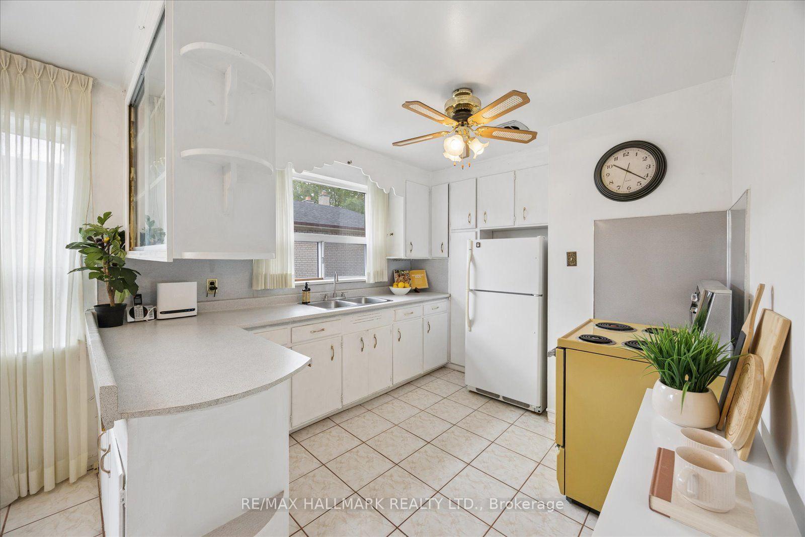 Photo 11 of 102 Cleta Drive, Scarborough, Kennedy Park — HOMEH