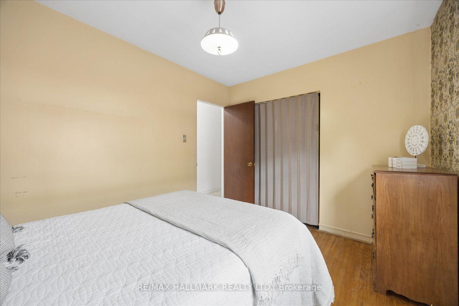 Photo 18 of 102 Cleta Drive, Scarborough, Kennedy Park — HOMEH