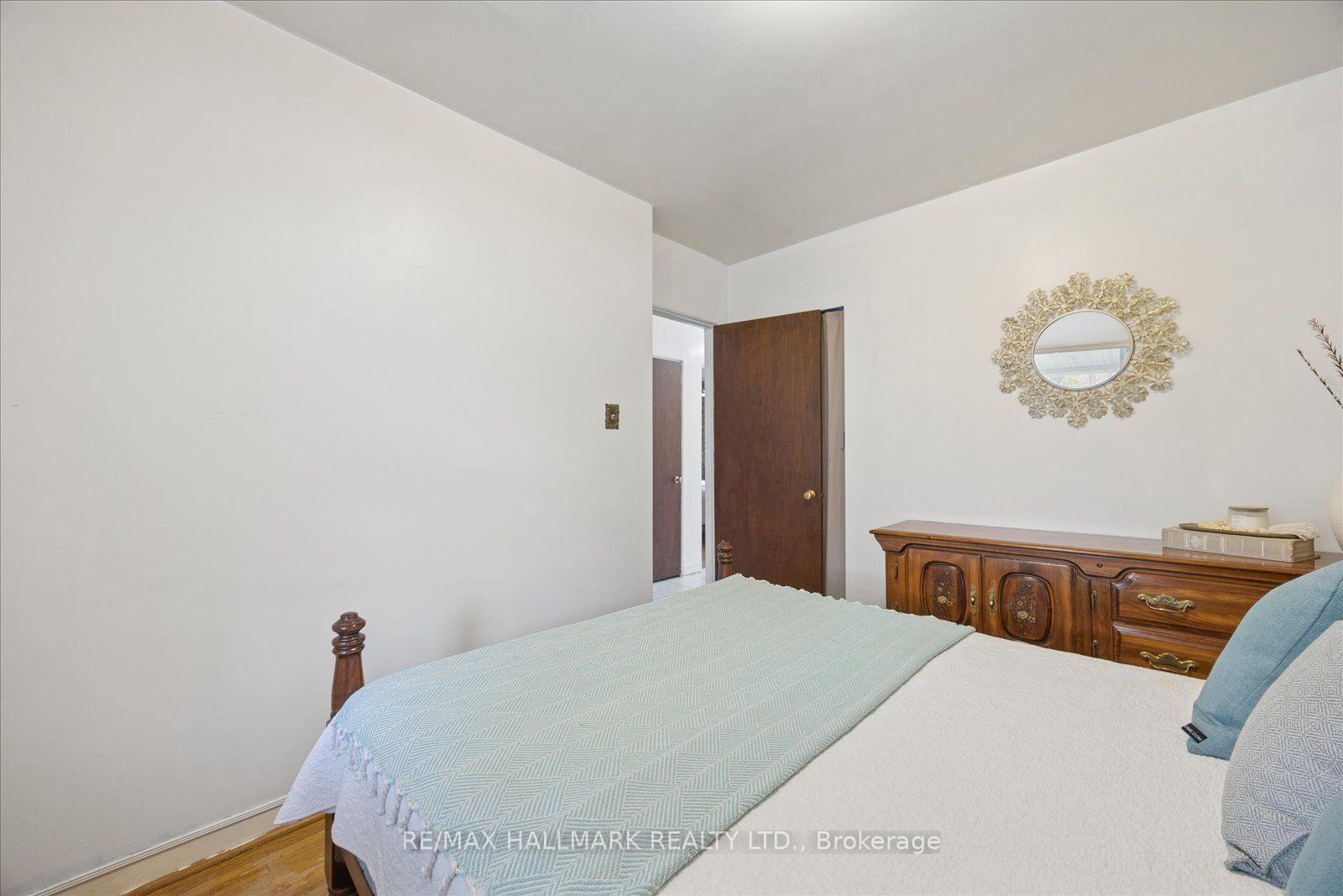 Photo 24 of 102 Cleta Drive, Scarborough, Kennedy Park — HOMEH