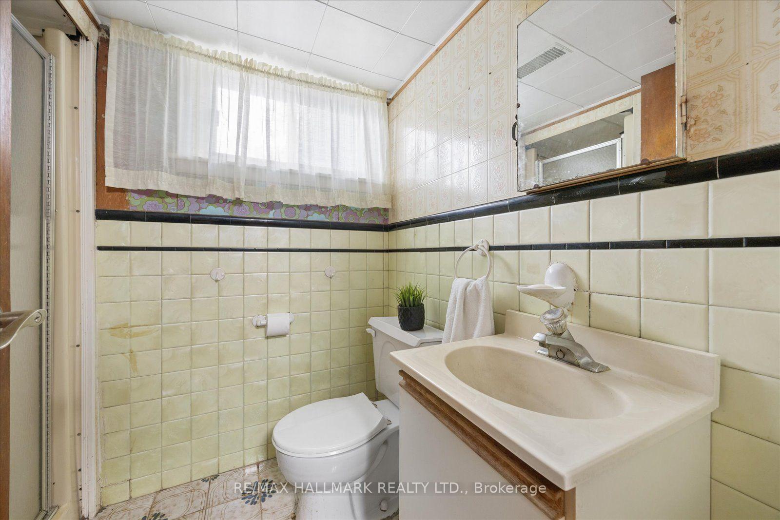 Photo 34 of 102 Cleta Drive, Scarborough, Kennedy Park — HOMEH