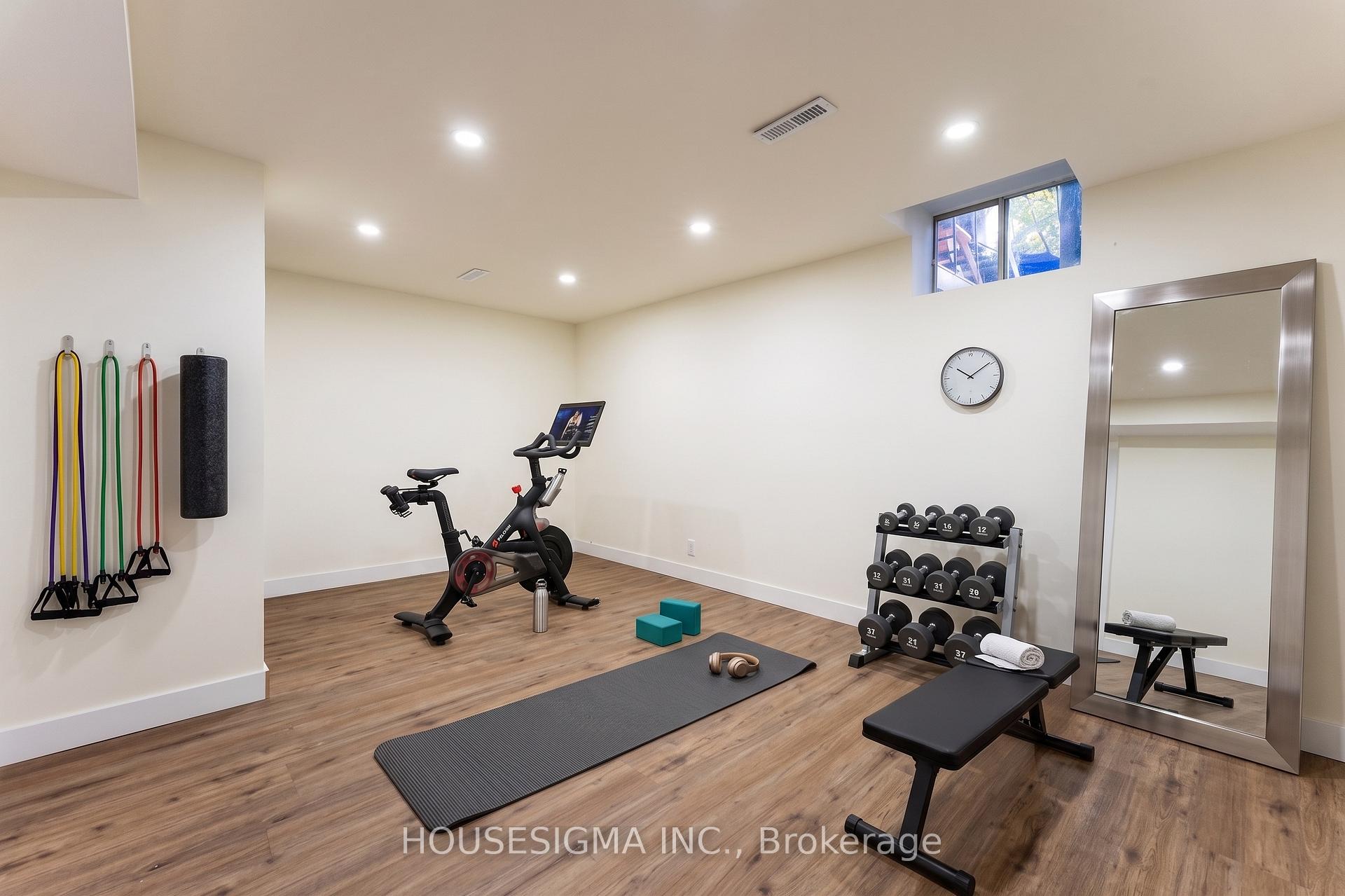 Photo 14 of 33 College Crescent, Barrie, Grove East — HOMEH