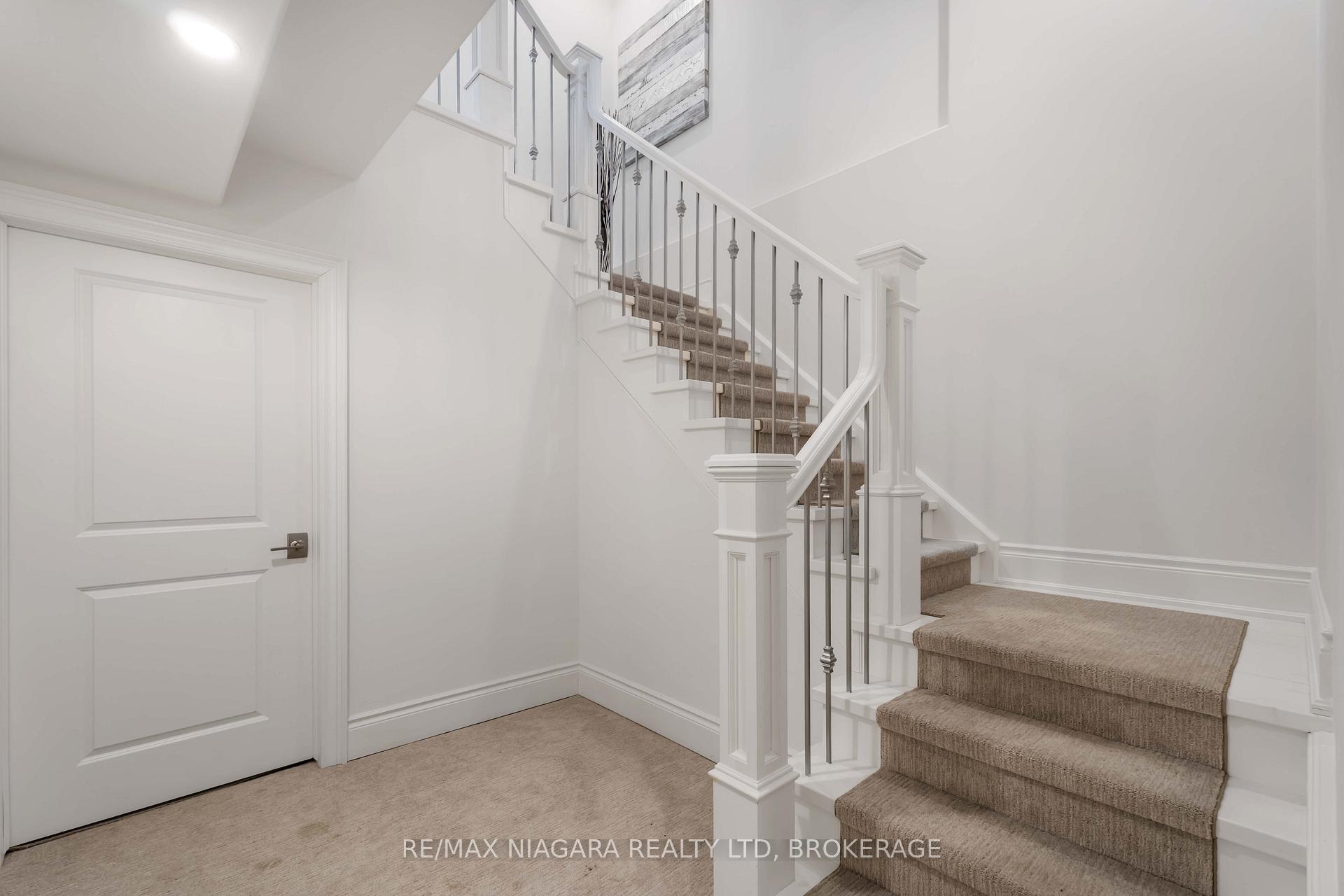 Photo 28 of 15 Arbourvale Common Road, St. Catharines, Glendale/Glenridge — HOMEH